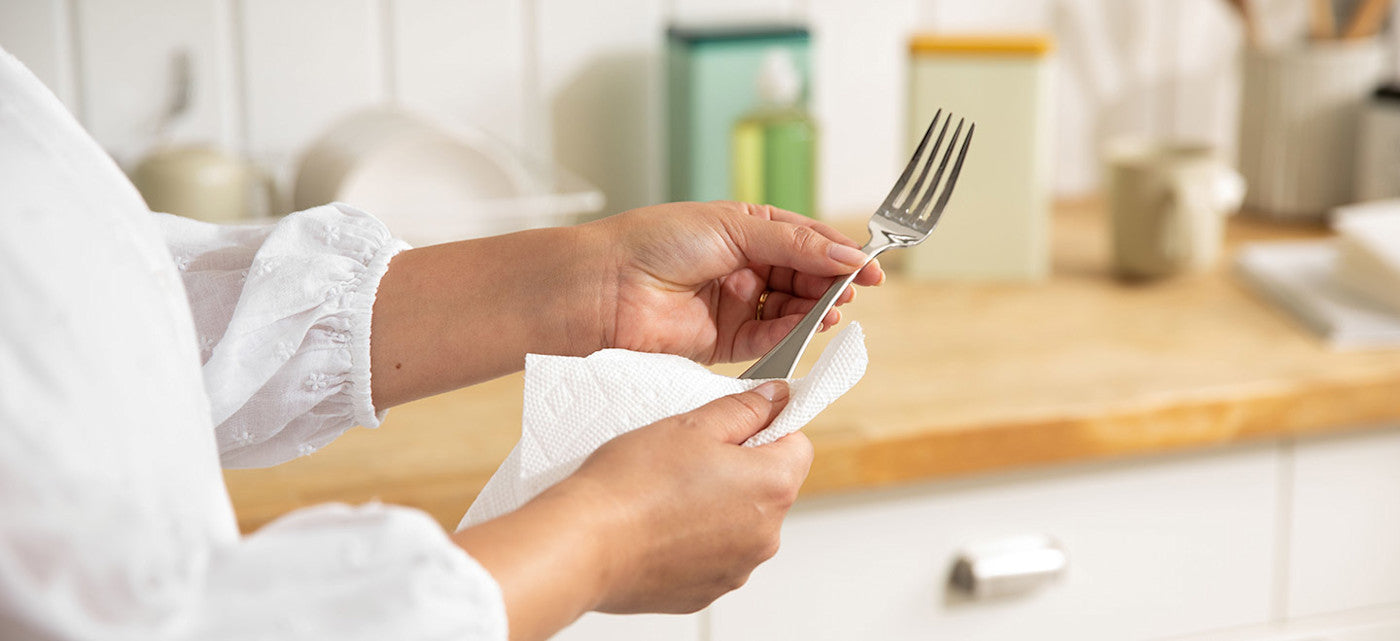 How to Clean Silverware Naturally