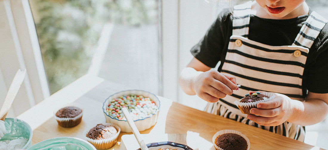 How to Make Creepy-Crawly Cupcakes